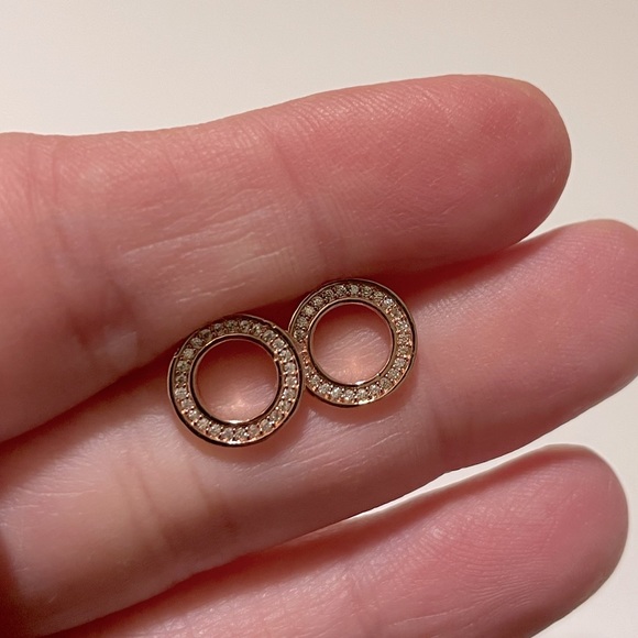 FASHION EARRINGS | Rose Gold Tone Circular Studs | NWOT - Picture 4 of 8